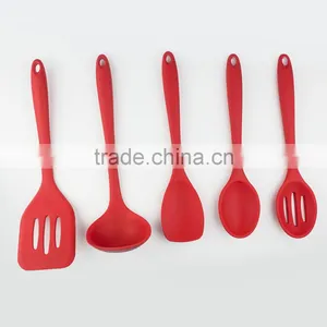 2016 China Supplier New Hot Dinnerware Silicone Solid Spoon thumbnail-3