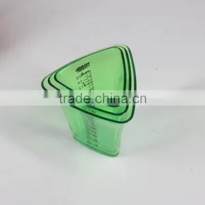 Set of 3pcs Small Measuring Cups in Trilateral Figure thumbnail-5
