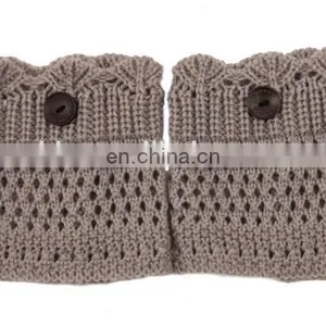 2016 Trendy Crochet Flower Boot Toppers With Wood Buttons thumbnail-5