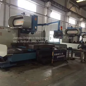 Taiwan YCM YCM-2110B Vertical Machining Center thumbnail-2
