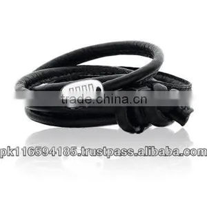 High Quality Unique Design Custom Black Leather Bracelet thumbnail-1