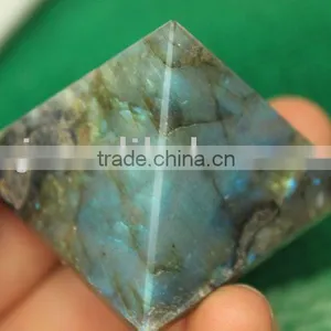 Natural Rock Labradorite Pyramid thumbnail-1