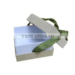 Custom Cardboard Jewelry Gift Box With Lid thumbnail-1