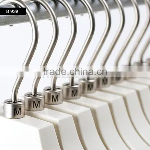 Japanese Beautiful Finished Plastic Size Markers for Apparel Shop Hanger B939-amah Made In Japan Product thumbnail-4