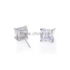 Wholesale Clear Cubic Zirconia Square Design Stud Earrings thumbnail-3