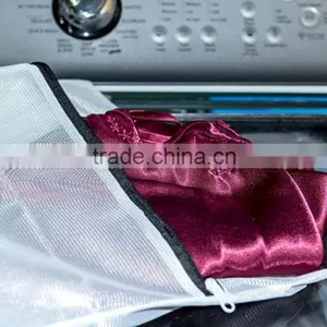 Deluxe Wash Bag System 4 Laundry Wash Bags and 3 Bra Wash Bags thumbnail-3