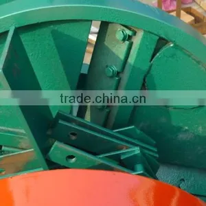 High-quality Tree Trunk Wood Chipper Crusher Machine Manufacturer Factory thumbnail-5