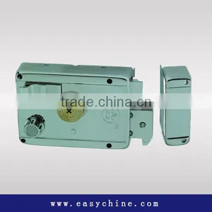 Sliding Wooden Door Lock thumbnail-1