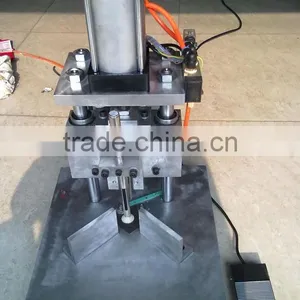 Desktop Pneumatic Round Cornering Machine For Plastic Bags thumbnail-1