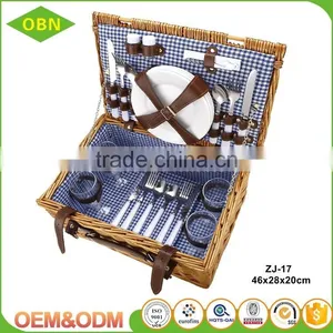 Wholesale New Style Rectangular Brown Large Willow Wicker Picnic Basket for 4 Persons thumbnail-3