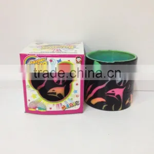 High Quality Colorful Classic Plastic Rainbow Spring With Smile Face/magic Rainbow Circle thumbnail-1
