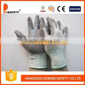 DDSAFETY Hot Sale High Quality Nitrile Coated Safety Gloves With CE thumbnail-1