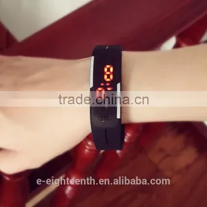 2016 Lovely Popular Fashion Unisex Waterproof Touch Screen Clock Time Smart Watch Calculator Watch thumbnail-1