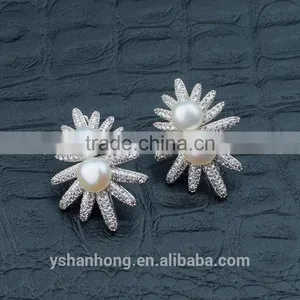 Natural Pearl Inlay Zircon Earrings Fashion thumbnail-3