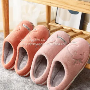 Cotton-padded Slippers in Winter With Warm Thick Soles and Non-slip thumbnail-2