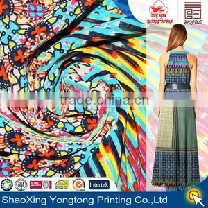 Printed Floral Chiffon Fabric With Print for Woman's Garment thumbnail-1