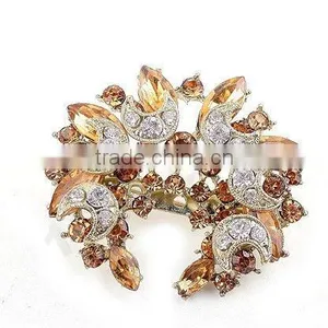 China Wholesale Brooch thumbnail-1