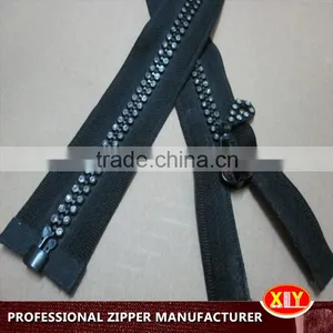 Shenzhen Xly Large Plastic Rhinestone Zipper thumbnail-2