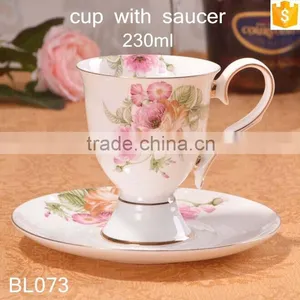 Europe Style Bone China With Gold-rim Cup and Saucer thumbnail-5