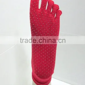 Ladies Anti Slip 5 Toe Yoga Pilates Sock thumbnail-1