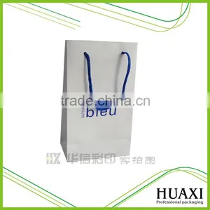 Custom Logo Matt Laminated Clothings Packing White Bags thumbnail-1