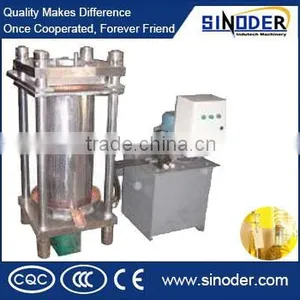 Supply Cooking Vegetable Oil Refining Plant for Press Oil From Vegetable/ Coconut / Soybean/ Oilve / Sunflower/ Seeds thumbnail-1