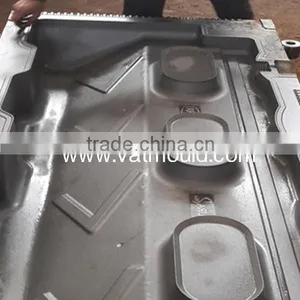 Rotomolded HDPE Plastic Traffic/road Barrier Blow Mold thumbnail-3