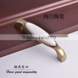 China Supplier Zamak Zinc Allloy Porcelain Italian Furniture Decorative Pull Knobs Modern Ceramic Cabinet Handles thumbnail-6