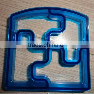 Tetris Shape Crust and Sandwich Cutter thumbnail-1