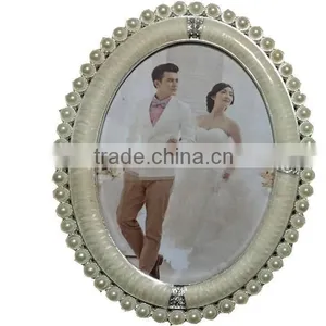 Pearl and Zinc Alloy Metal Photo Frames thumbnail-2