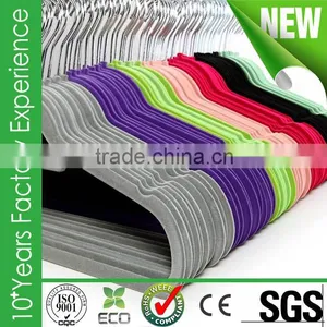 Wholesale Clothes Velvet Hanger for Middle East Market thumbnail-1