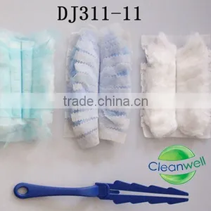 Multipurpose Nonwoven Duster thumbnail-1