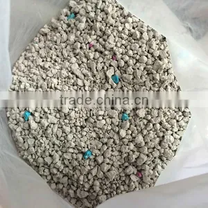 Colored Cleaning Bentonite Cat Litter thumbnail-5