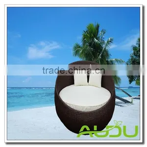 Audu Contemporary Daybed - Black Rattan Outdoor Daybed With Cushions thumbnail-1