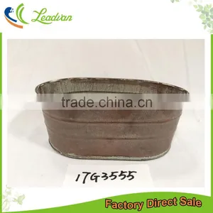 2017 New Unique Design Black Living Room Decoration Hammered Metal Boat Shaped Flower Vase thumbnail-4