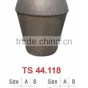 Ceramic Flower Planter thumbnail-1