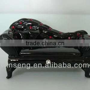 Wholesale Polyresin Decorative Display Case Home Decoration thumbnail-1