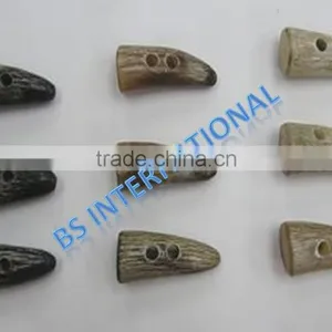 Natural Horn Toggles thumbnail-1
