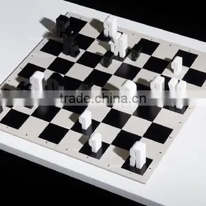 China Manufacturers Wholesale Acrylic Giant Plastic Chess Pieces,clear Glass Chess Pieces thumbnail-4