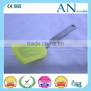 Silicone Non-slip Handle Scraper Spatula,Silicone Universal Scraper. thumbnail-1