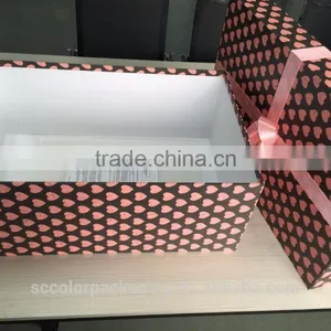 Custom Luxury Hat Type Wedding Dress Packaging Box With Ribbon Bow thumbnail-4