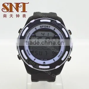 Sport LCD Watch Multifunctional Digital Watch thumbnail-1