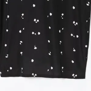 2025 New Fashionable Elegant Women's Dress With Lace Splice, V-Neck, and Puff Sleeves thumbnail-1