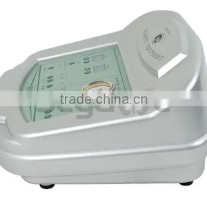 Handheld Microdermabrasion Machine thumbnail-2