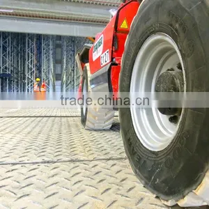 Black Surface Tread Pattern Hdpe Plastic Road Mat thumbnail-4