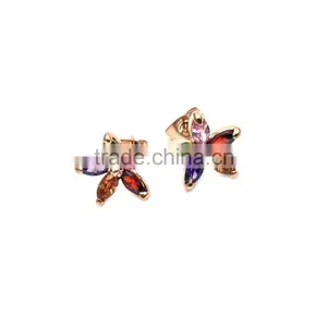 2016 Fashion 18K Gold Plated Classic Flower Design Earring thumbnail-3