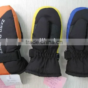 Candy Monochrome Gloves thumbnail-2