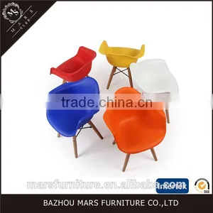 Modern Wood Legs Cheap Kids Plastic Chairs thumbnail-3