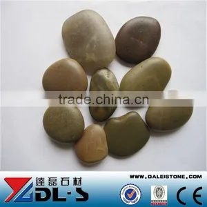 Natural Mixed Color Flat Pebble Stone thumbnail-1