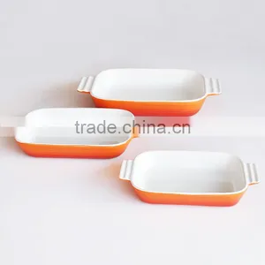 Ceramic Casserole Dish With Solid Color thumbnail-1